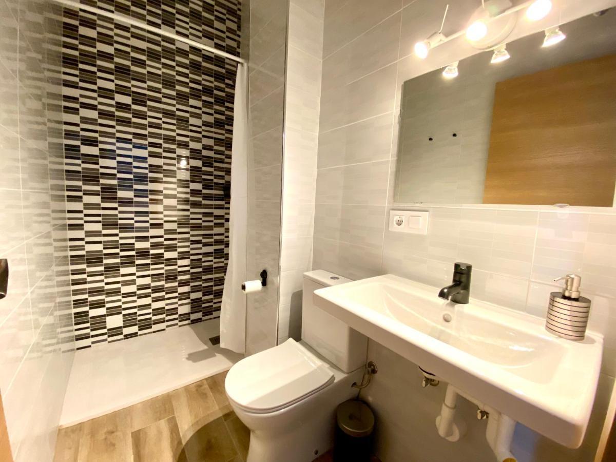 Apartamento Cruz Roja A Seville Luaran gambar